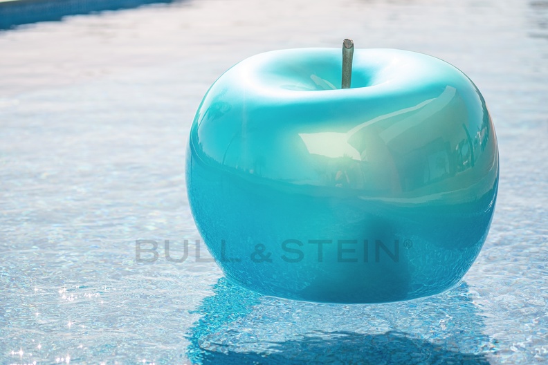 turquoisemetallic_apple_pool1.jpg